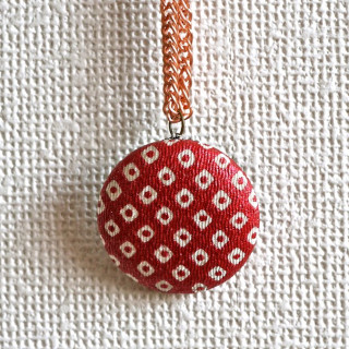 Fabric button necklaces
