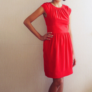 Red silk dress (Simplicity 2281) and a haircut!